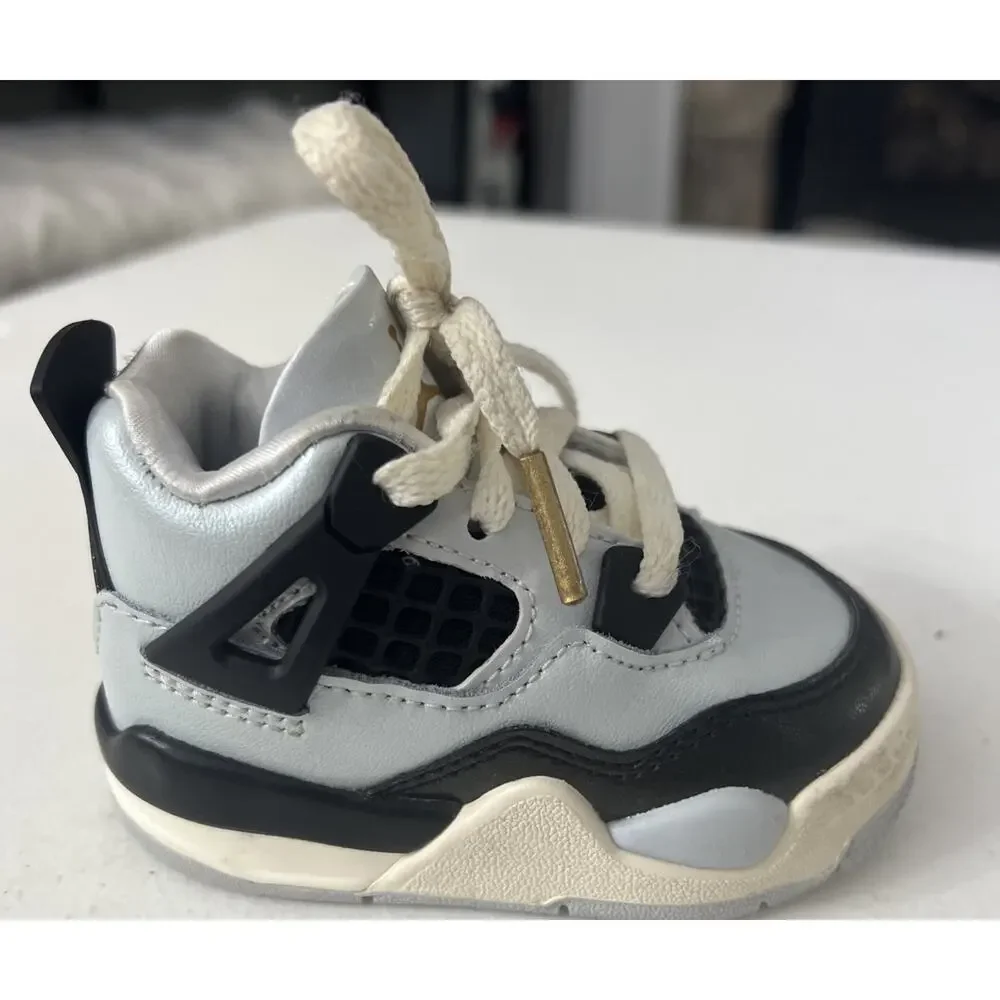 Jordan Air Jordan 4 Retro TD Silver/Black Leather Mid Top Sneaker 3C FZ8584-070